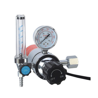 최대 입수 압력 4000 Psi 높은 흐름 정확성 의료 산소 실린더 규제기 CGA540