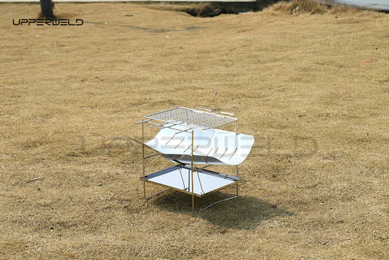 목재 연료 야외 초등 접이식 그릴 휴대용 바비큐를위한 깨끗한 마무리